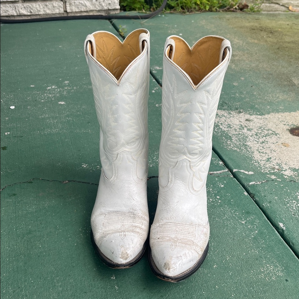 ACME White Cowboy & Western Boots